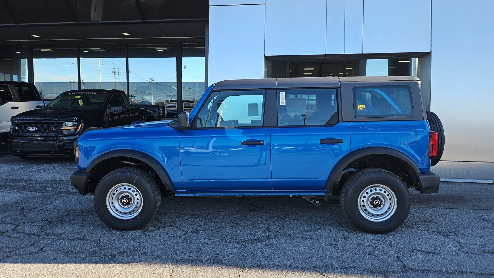 New 2025 Velocity Blue Metallic Ford Base 4WD image 3