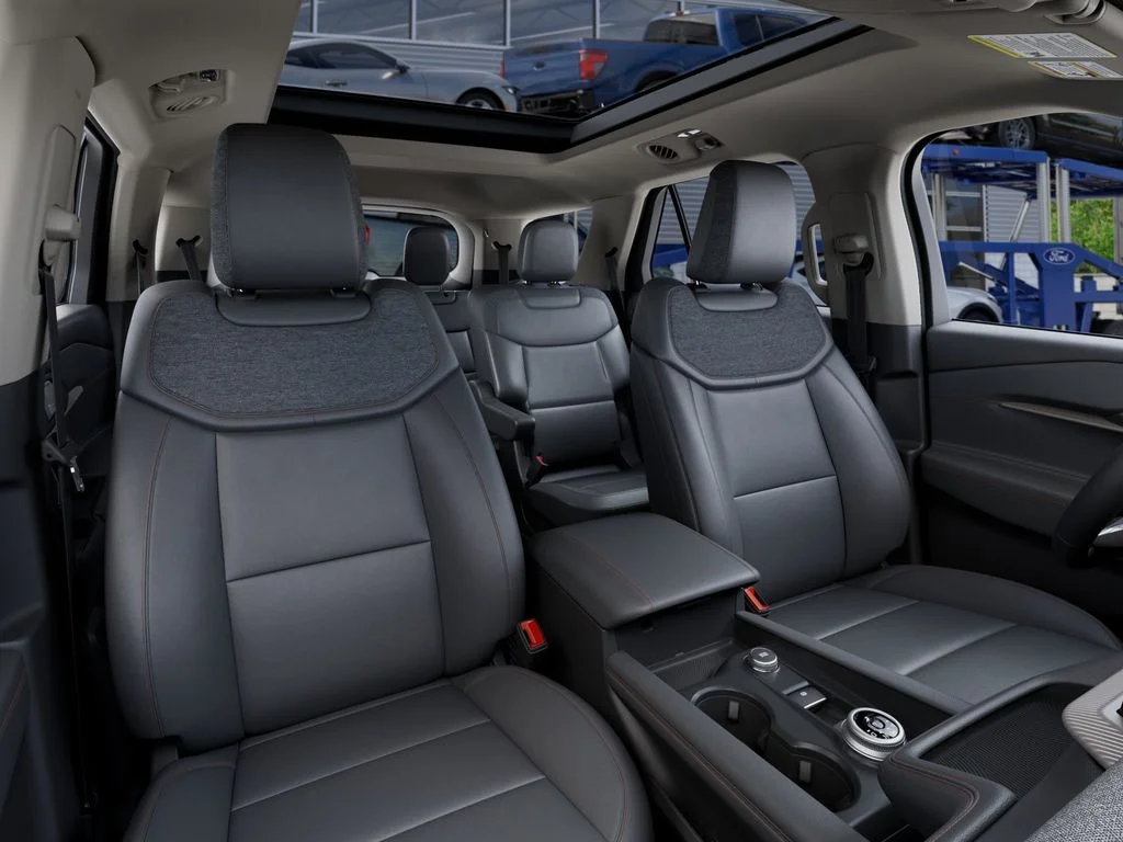 New 2027 Black Ford Active image 10