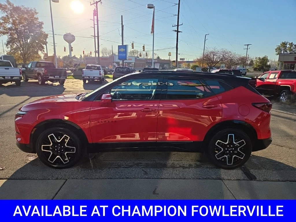 Used 2024 Red Chevrolet RS image 7