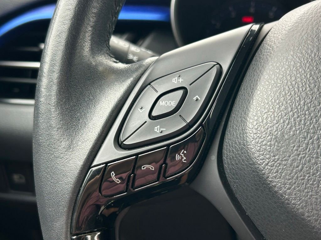 Used 2021 Brown Toyota XLE image 23