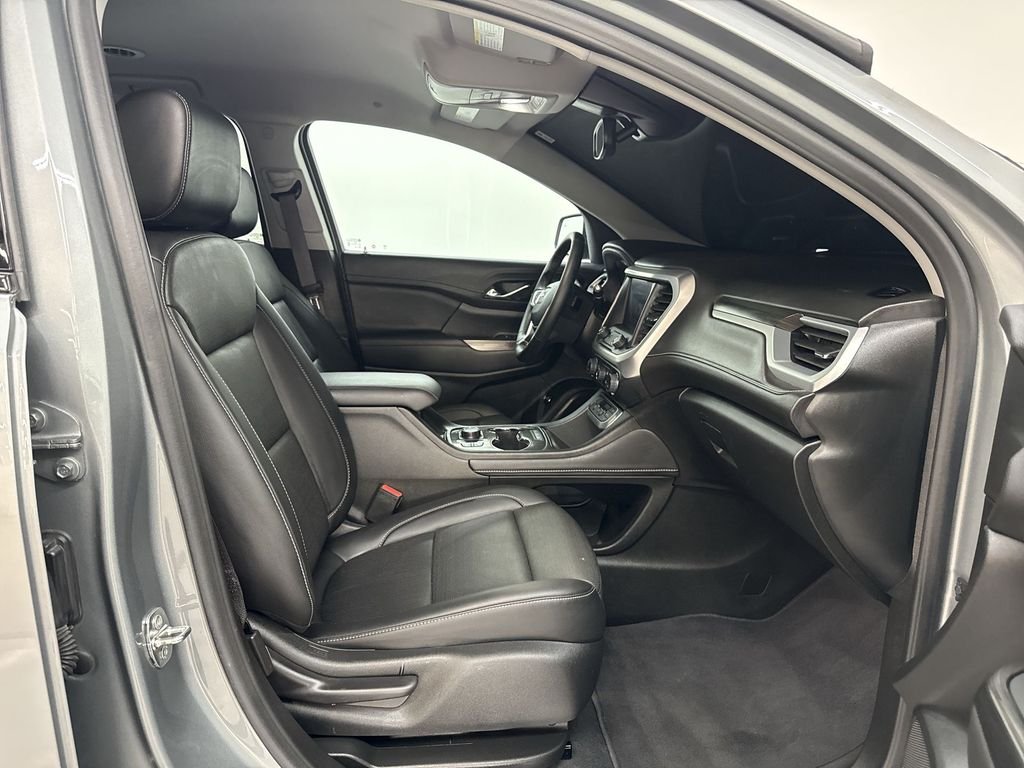 Used 2023 Sterling Metallic GMC SLT image 18