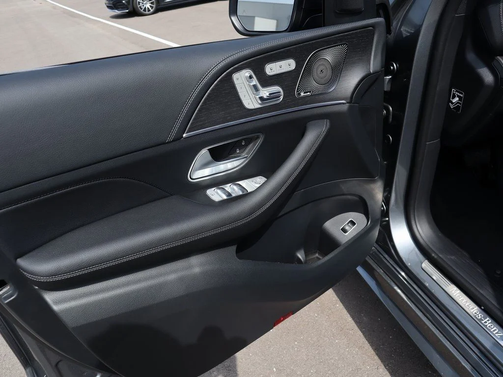 New 2026 Selenite Gray Metallic Mercedes-Benz GLE 450 image 25
