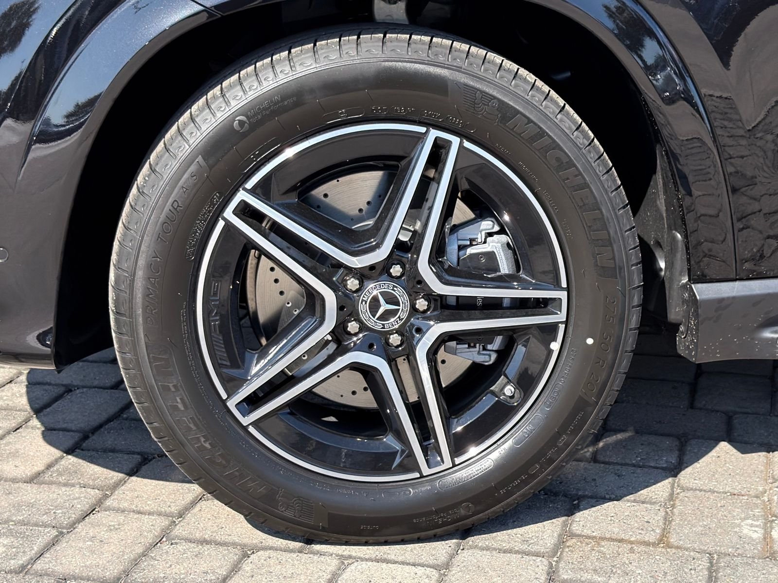 New 2026 Obsidian Black Metallic Mercedes-Benz GLE 350 image 13