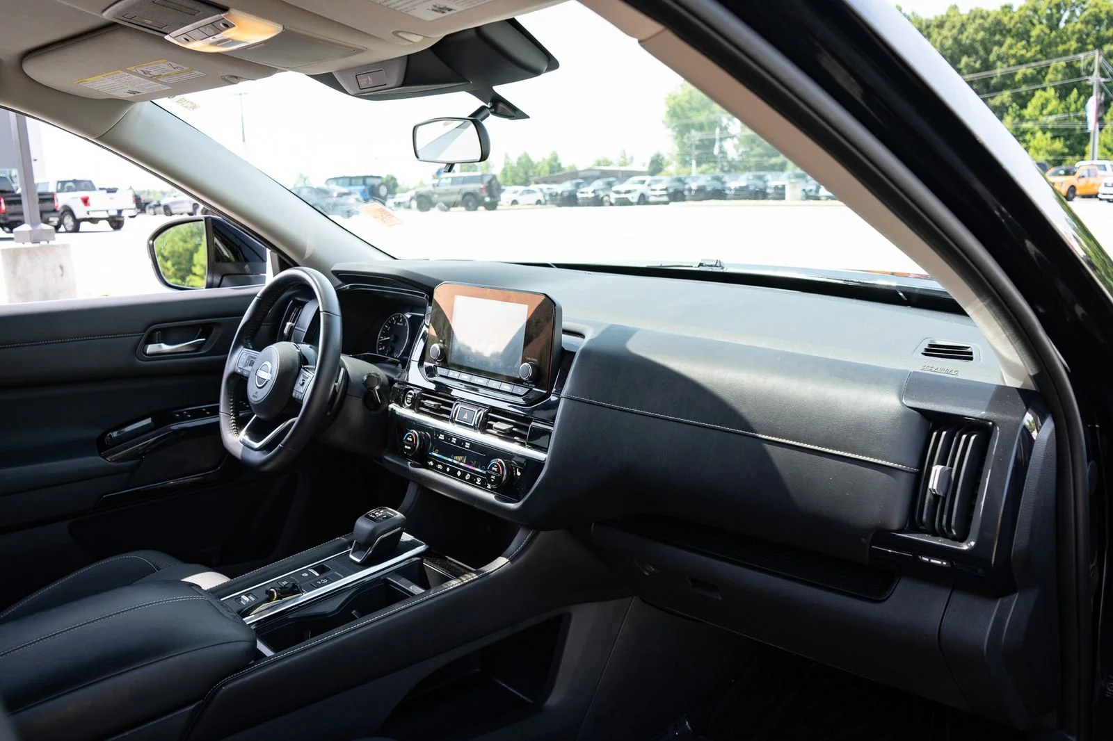 Used 2022 Black Nissan SV image 22