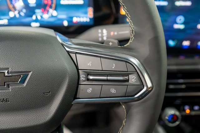 2027 Chevrolet Traverse Z71 - Photo 23