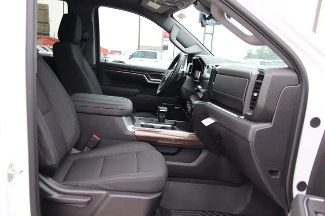 New 2026 Summit White Chevrolet LT Trail Boss image 24