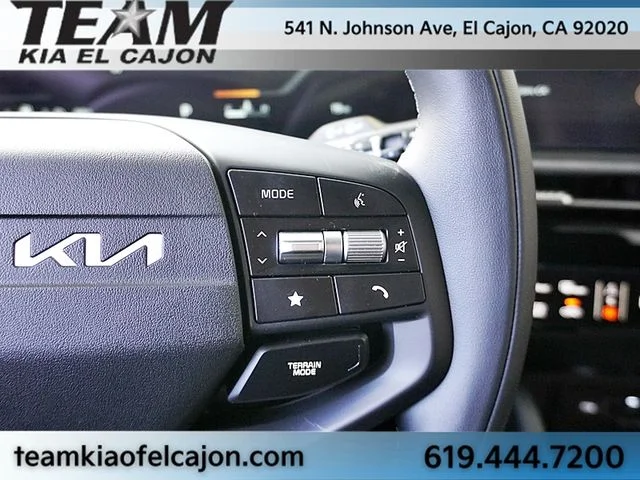 New 2026 White Kia X-Pro Prestige image 44