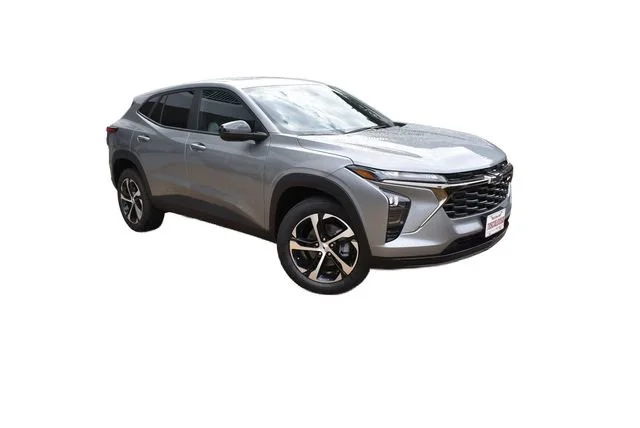 2026 Chevrolet Trax RS - Photo 2