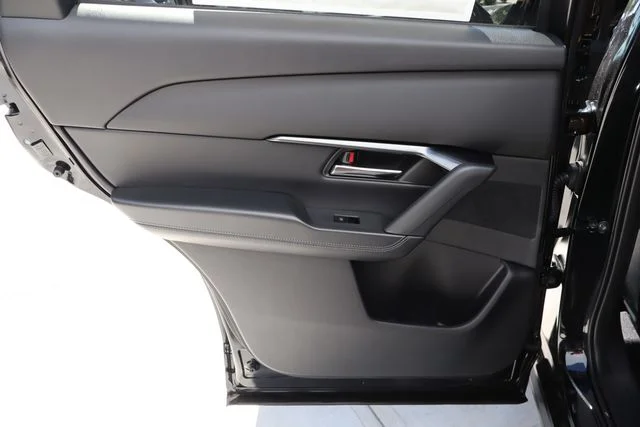 New 2026 Jet Black Mica Mazda 2.5 S Preferred AWD image 15