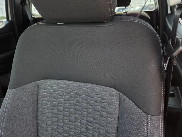 New 2026 Oxford White Ford XLT image 11
