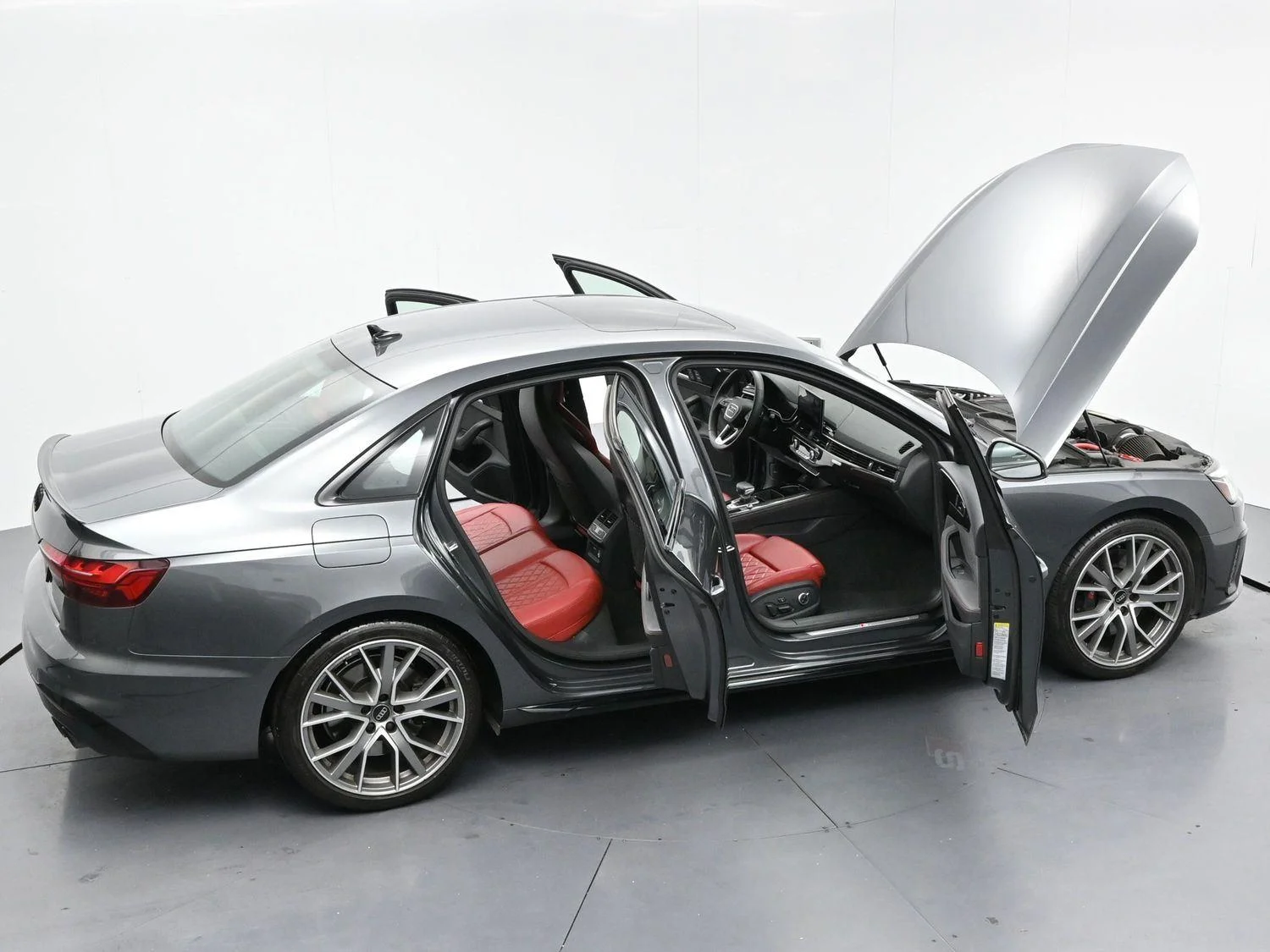 Used 2024 Daytona Gray Pearl Effect Audi Premium Plus image 41