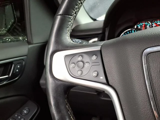 Certified Used 2020 Blue GMC SLT image 25