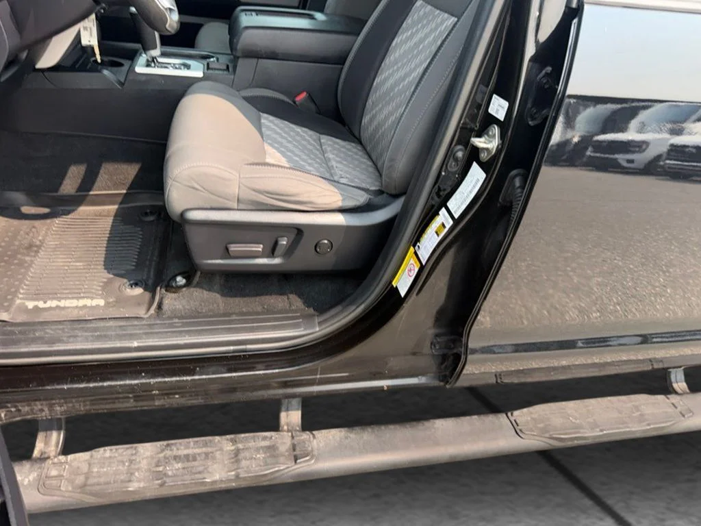 Used 2019 Black Toyota SR5 image 5
