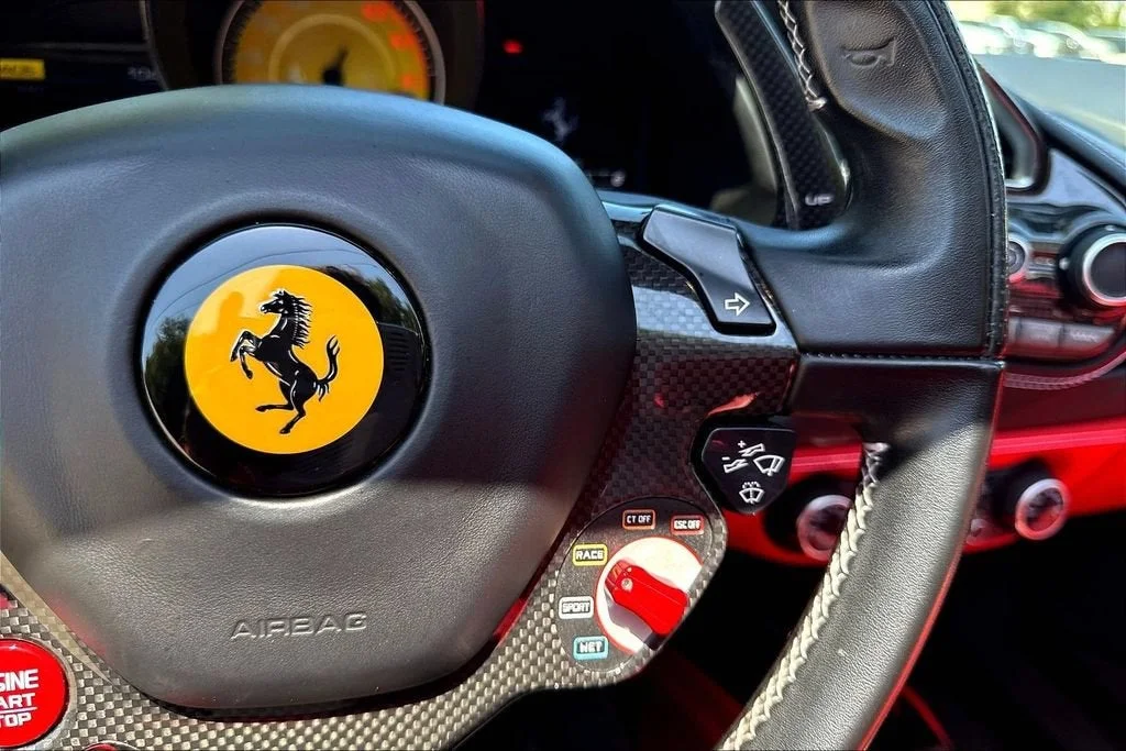 Certified Used 2019 Bianco Avus Ferrari  image 12
