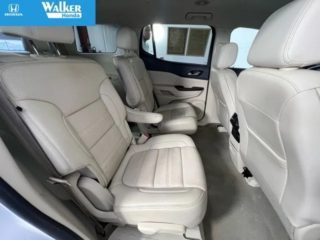 Used 2023 White GMC Denali image 48