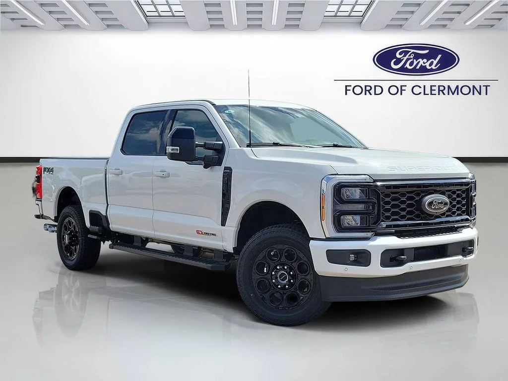 New 2026 Star White Metallic Tri-Coat Ford F-250® Lariat® image 1