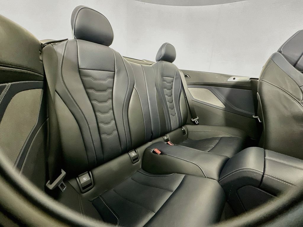 Used 2022 White BMW 840i image 28