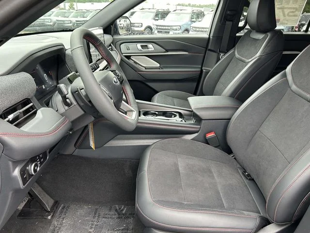 New 2026 Agate Black Metallic Ford ST image 14