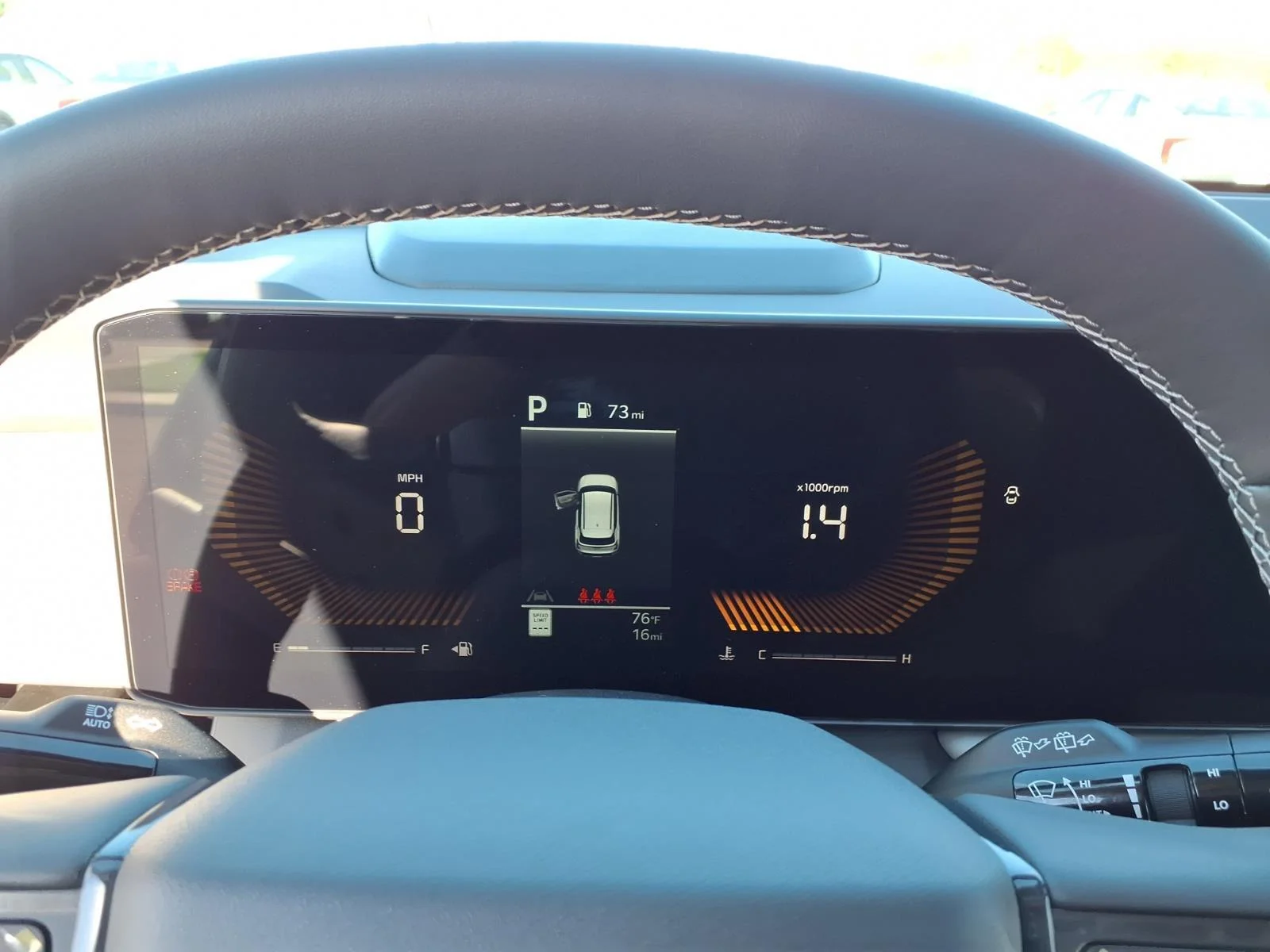 New 2027 Ivory Silver Kia S image 8