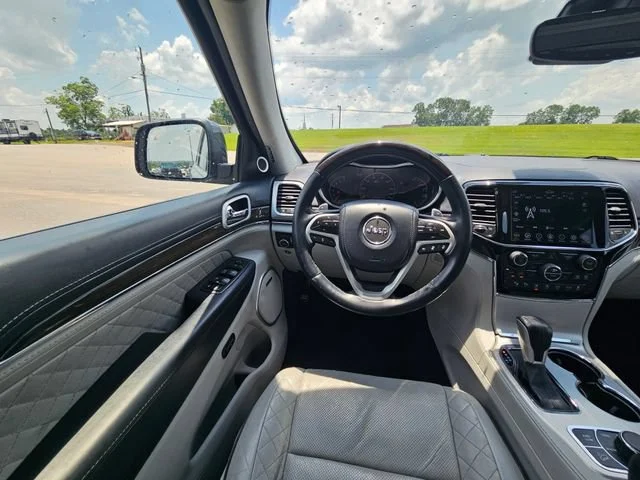 Used 2020 Blue Jeep Summit image 13