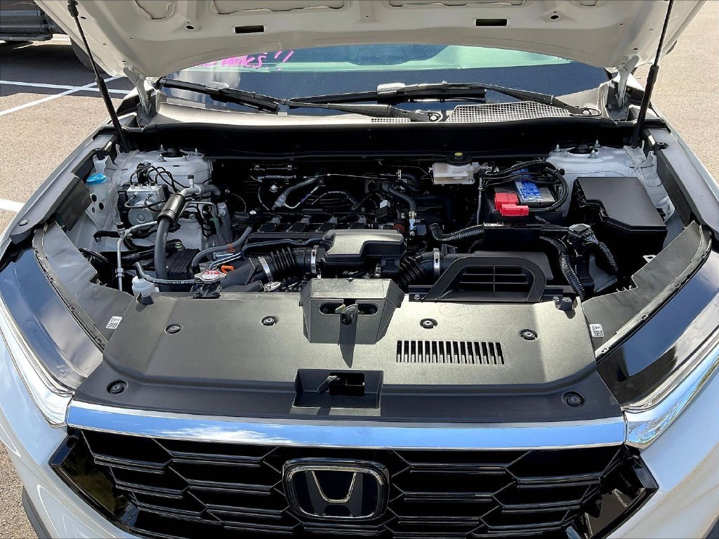 Used 2026 White Honda EX-L image 31