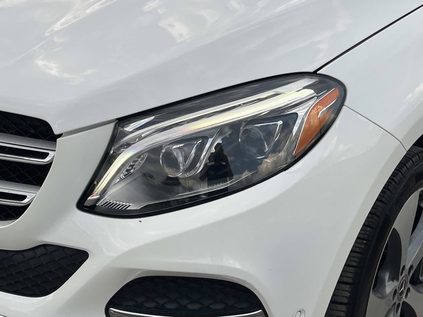 Used 2018 Polar White Mercedes-Benz GLE 350 image 9