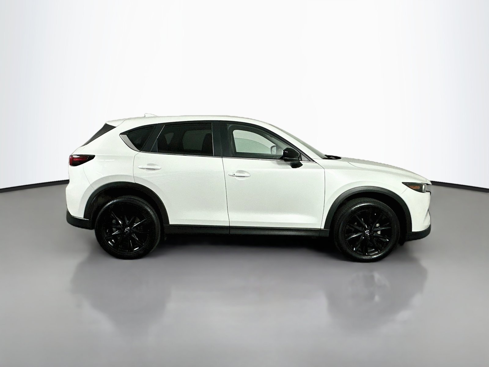 Used 2025 White Metallic Mazda 2.5 S Carbon Edition image 8