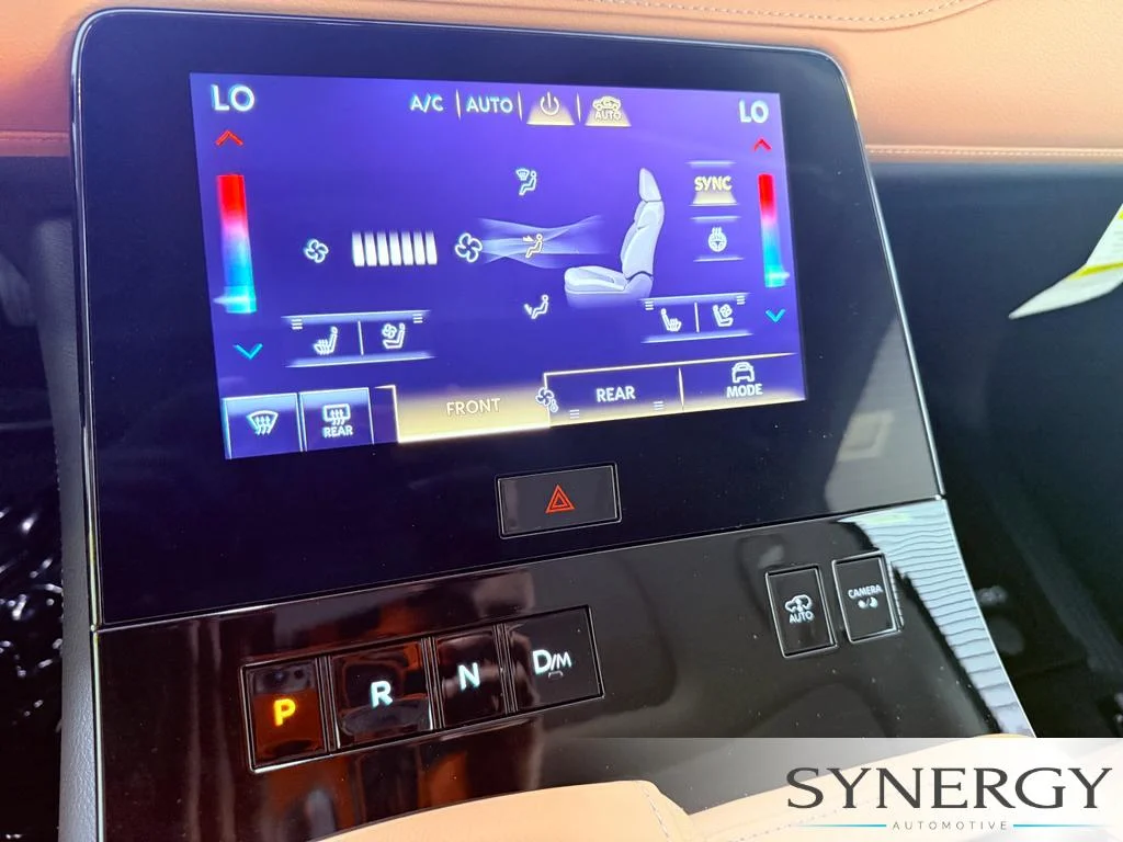 New 2026 RADIANT WHITE INFINITI Luxe 4WD image 13