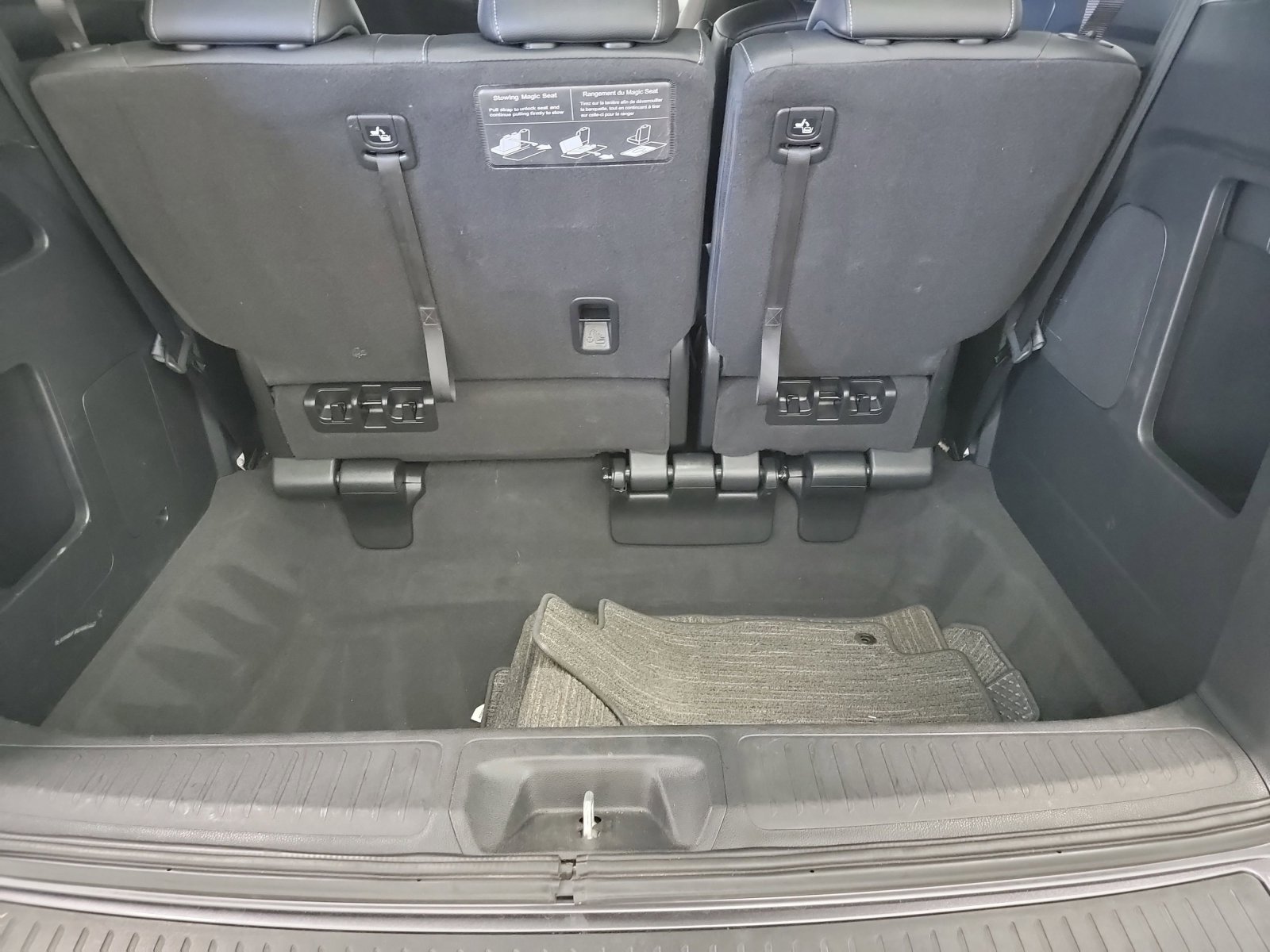 2024 Honda Odyssey EX-L - Photo 26
