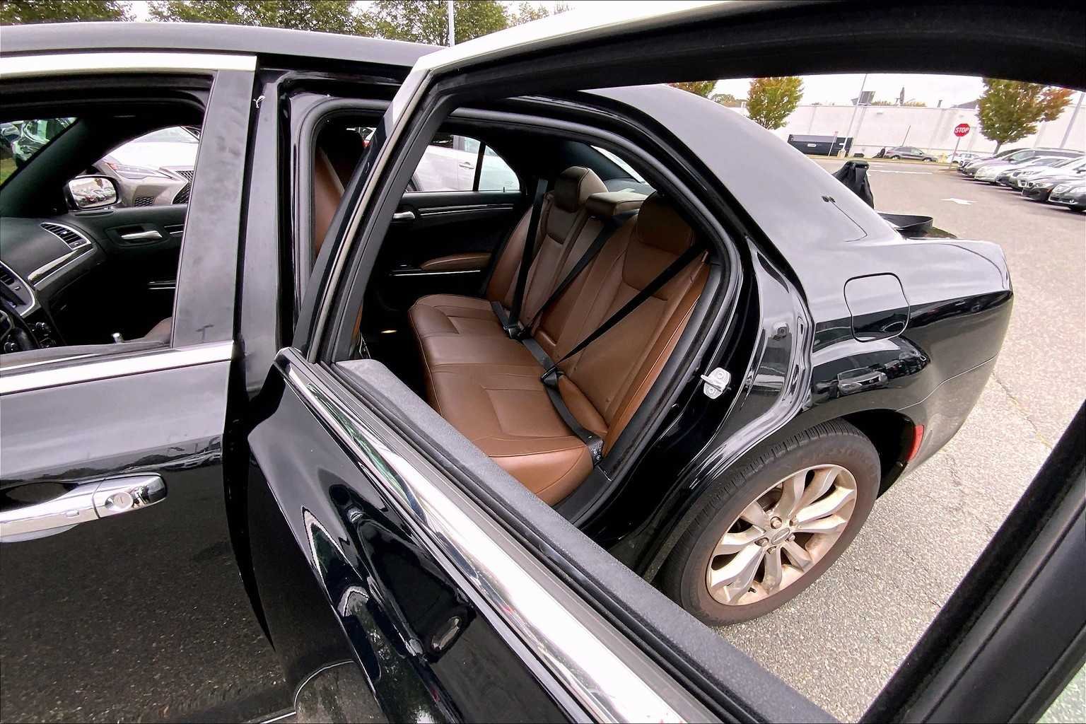 Used 2018 Gloss Black Chrysler Limited image 21