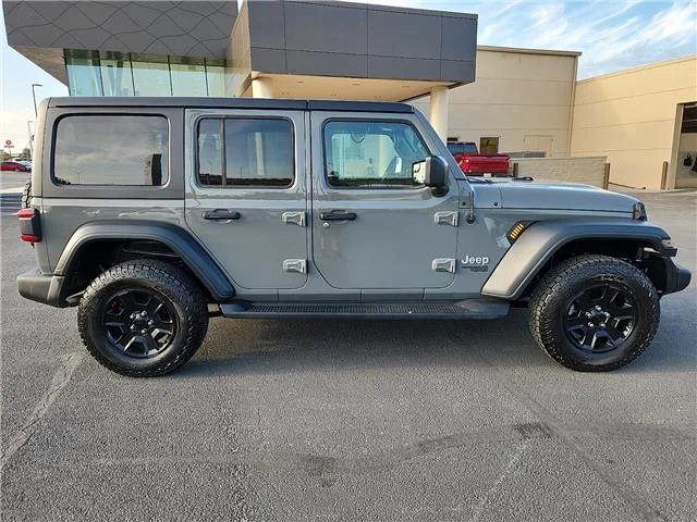 Used 2020 Gray Jeep Sport S 4x4 image 5