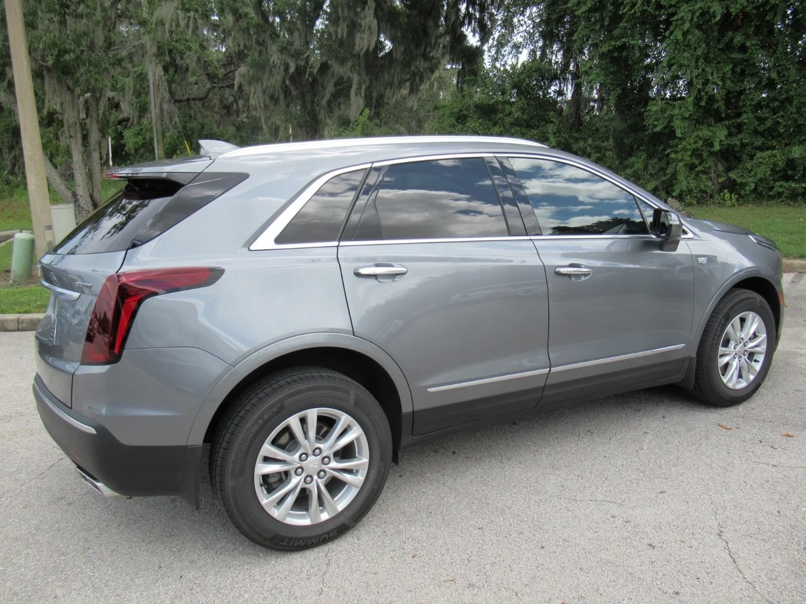 Used 2022 Gray Cadillac Luxury image 7