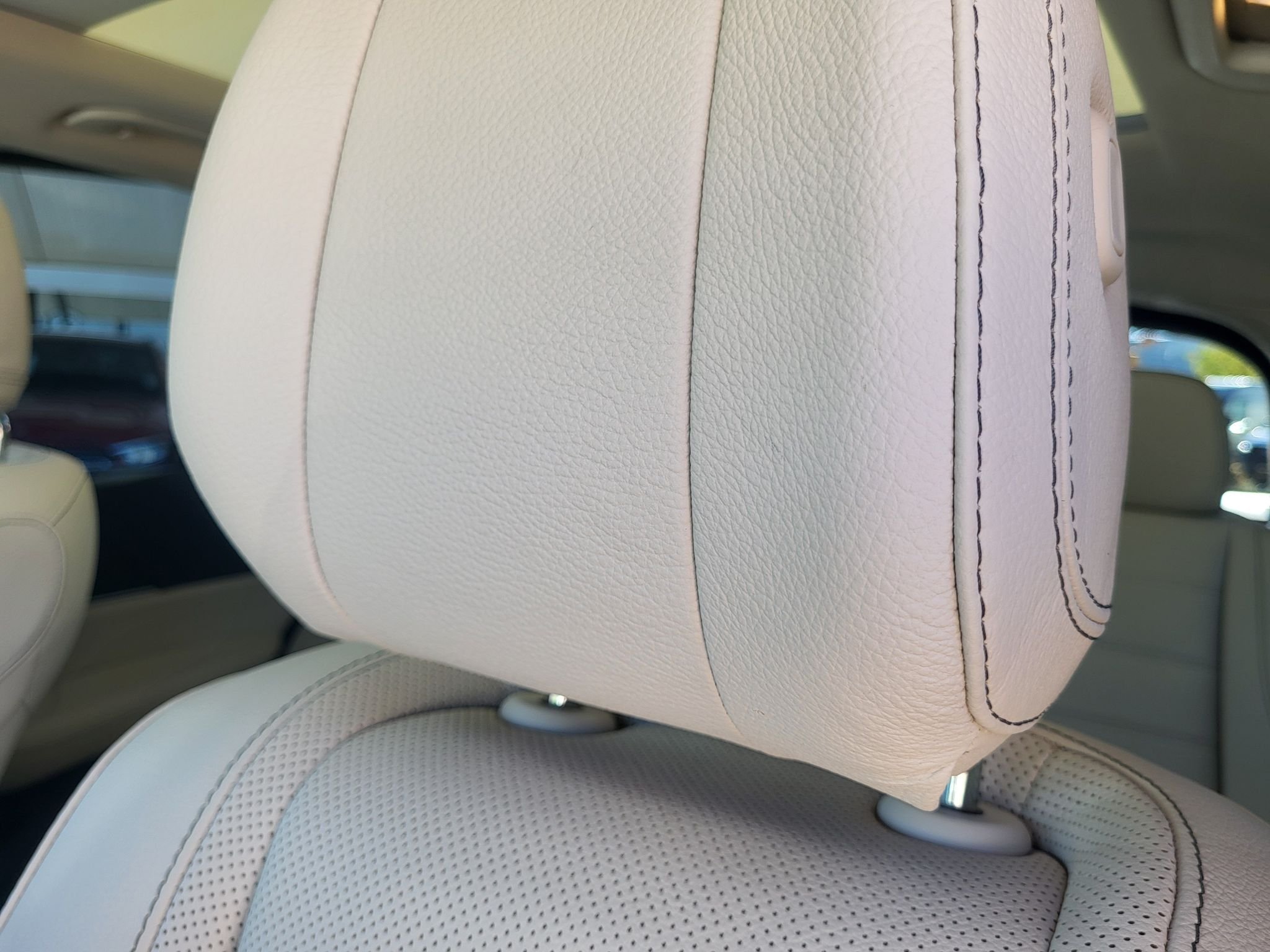 Certified Used 2023 MANUFAKTUR Diamond White Bright Mercedes-Benz GLE450 4MATIC® image 18