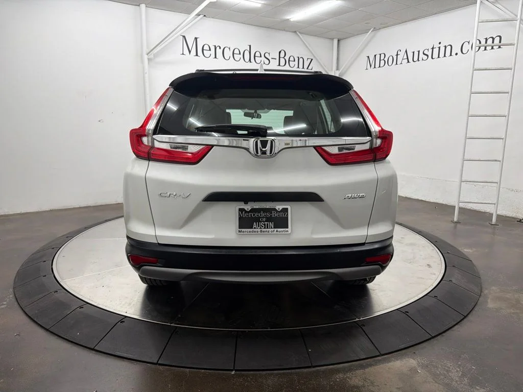 Used 2019 White Honda LX image 5