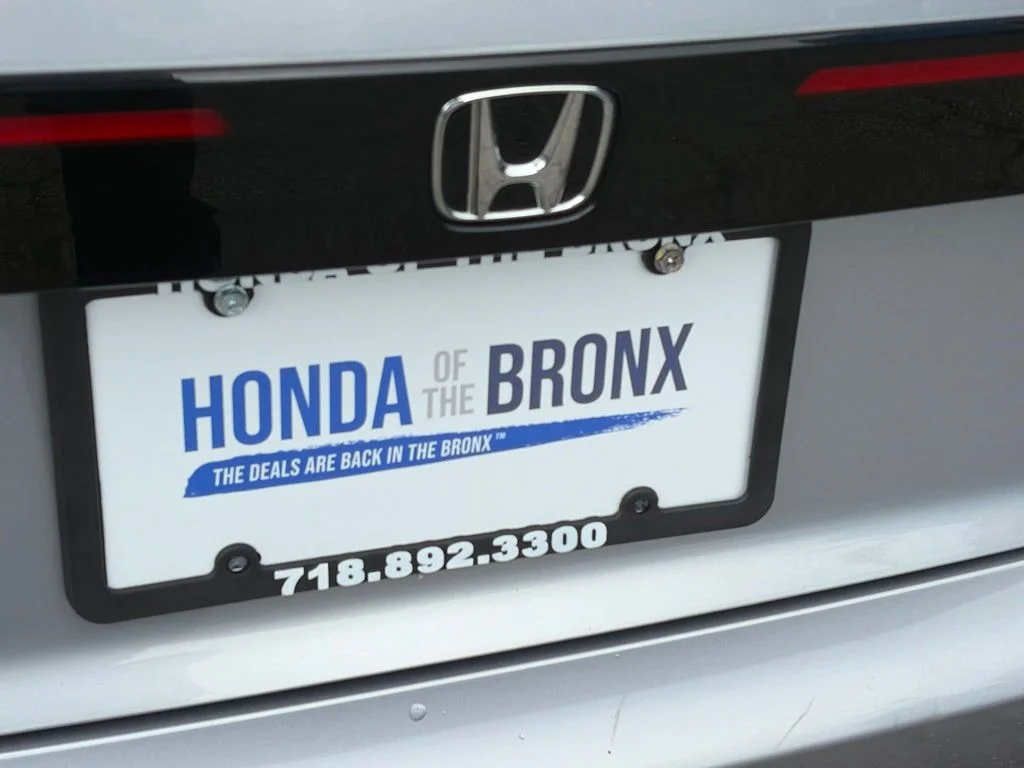 Certified Used 2024 Solar Silver Metallic Honda EX image 28