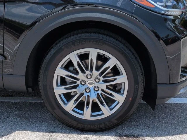 New 2026 Agate Black Metallic Ford Platinum™ image 11