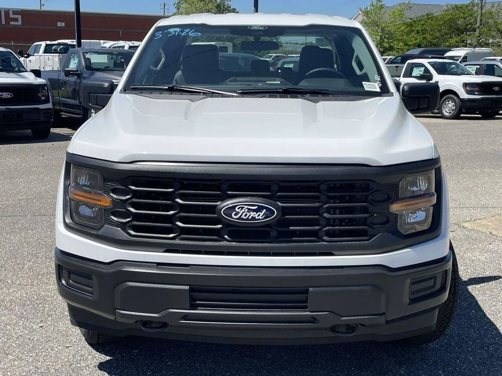 New 2026 Oxford White Ford XL image 8