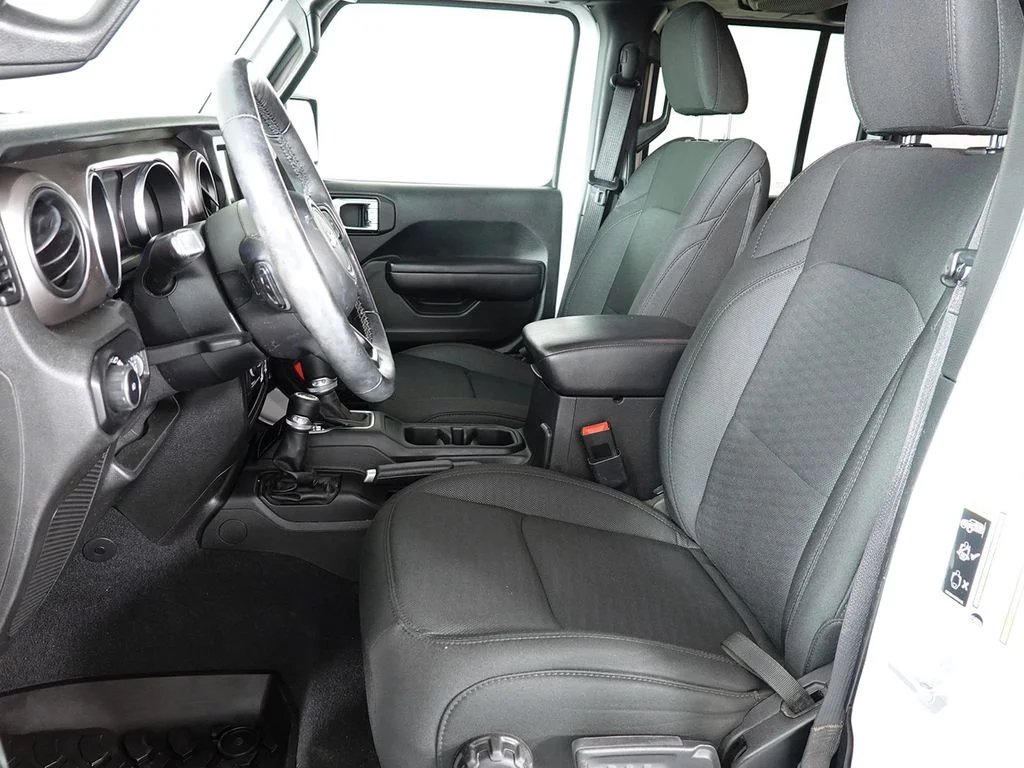 Certified Used 2020 White Jeep Unlimited Sport S image 13