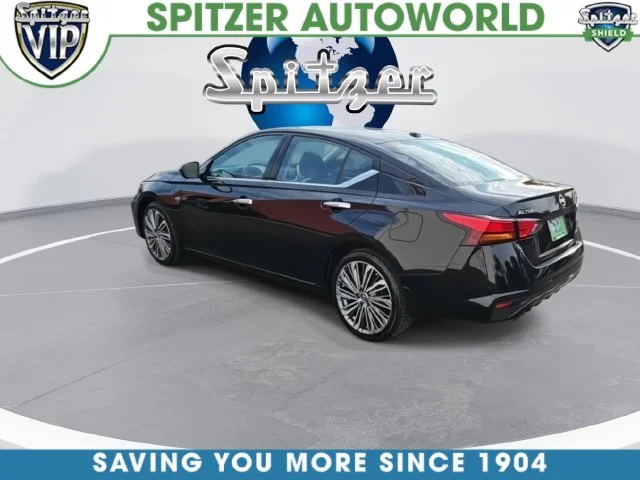 Used 2024 Black Nissan 2.5 SL image 8