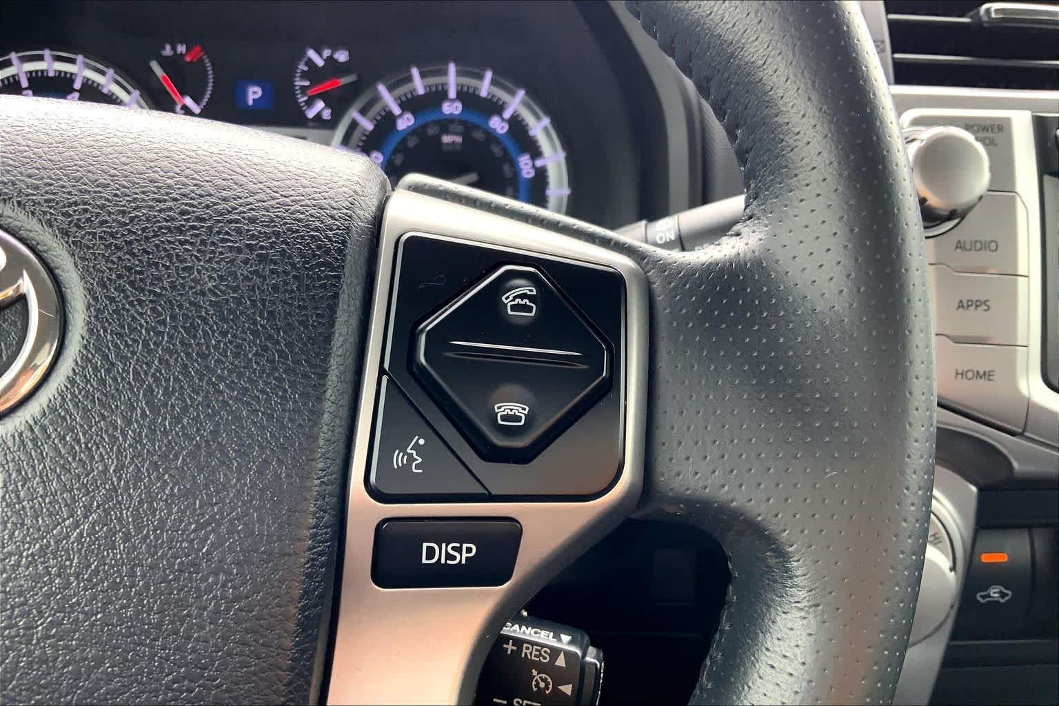 Used 2018 Midnight Black Metallic Toyota SR5 image 23