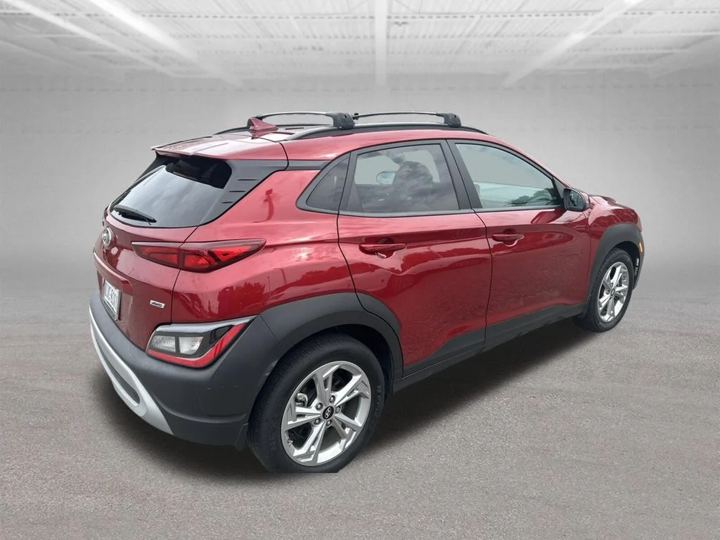 Used 2023 Red Hyundai SEL image 3