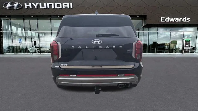Used 2025 White Hyundai Calligraphy image 5