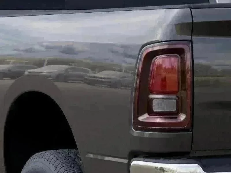 New 2026 Granite Crystal Metallic Clear-Coat Exterior Paint RAM Tradesman Crew Cab 4x4 Longbox image 45