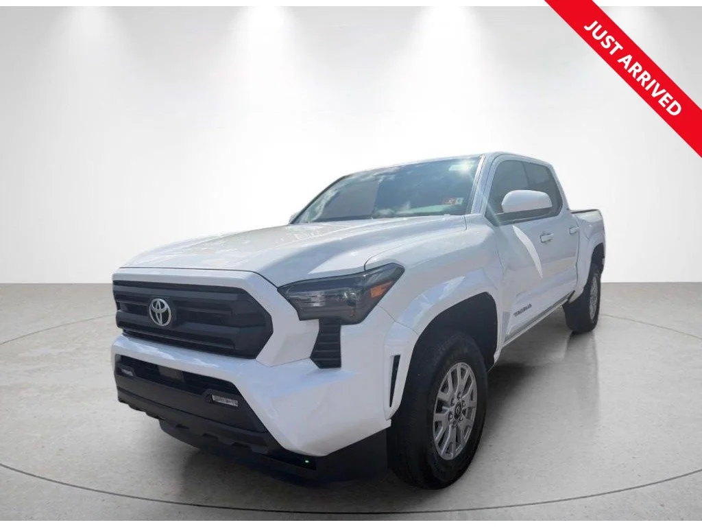 Used 2024 White Toyota SR5 image 1