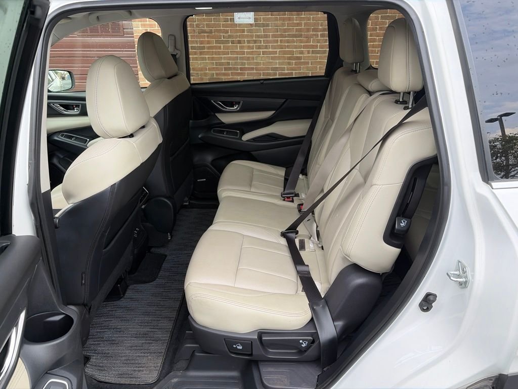 Used 2022 Crystal White Pearl Subaru Limited image 22