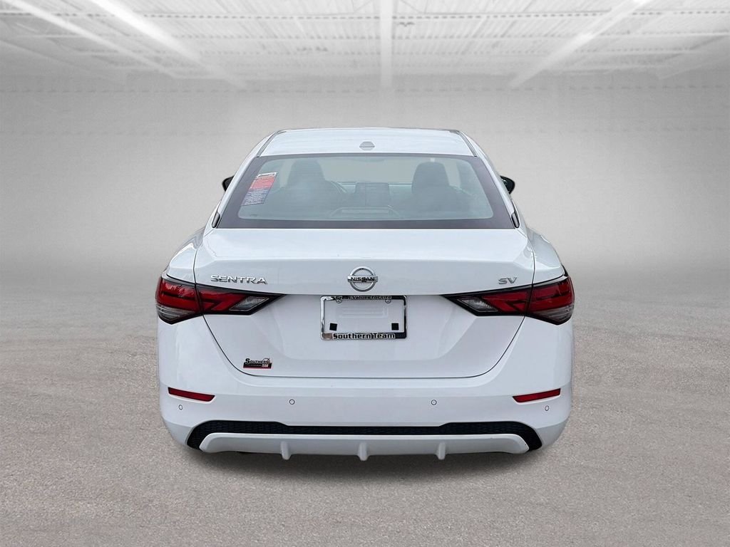 Used 2023 White Nissan SV image 5