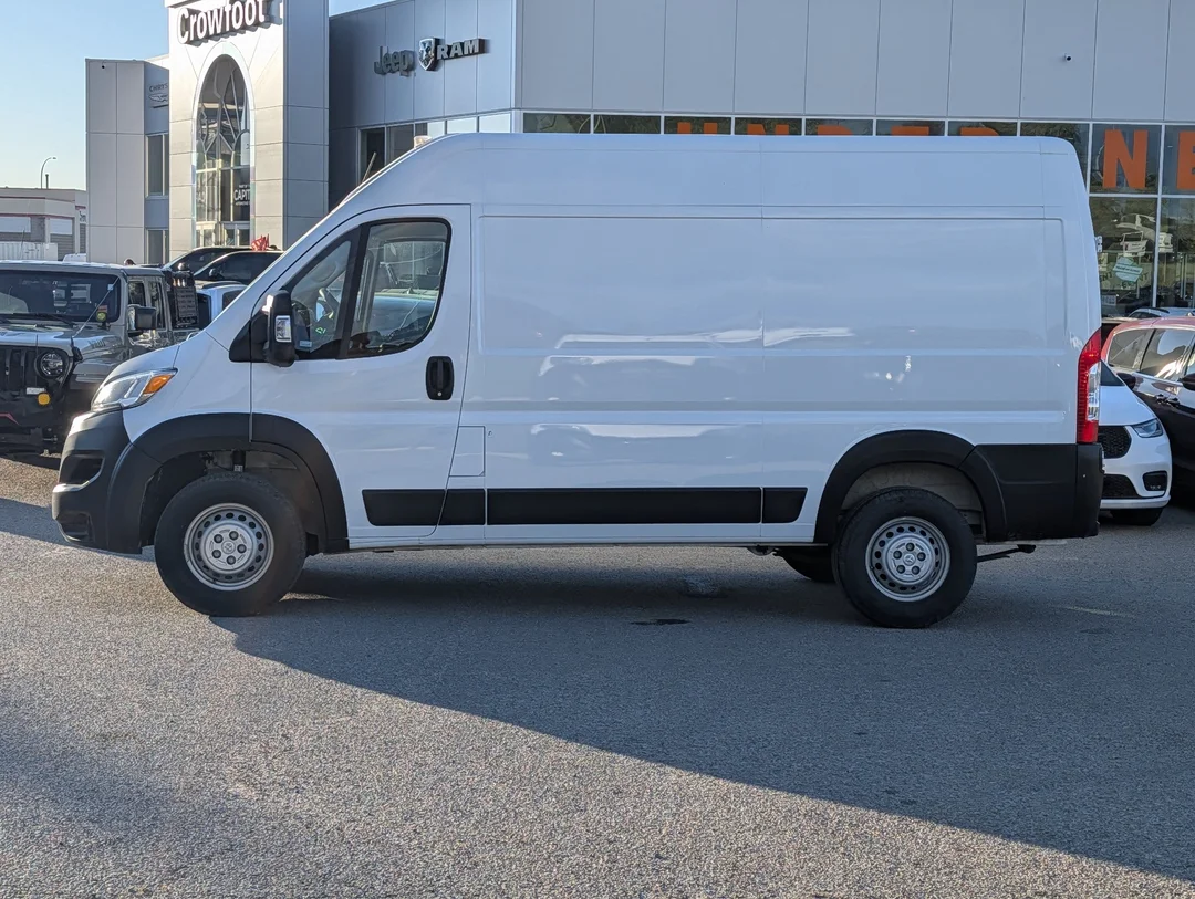 Certified Used 2025 White RAM Tradesman 136 HR - Convenience Grp - MOPAR Side Wall Paneling - Cargo Partition image 5