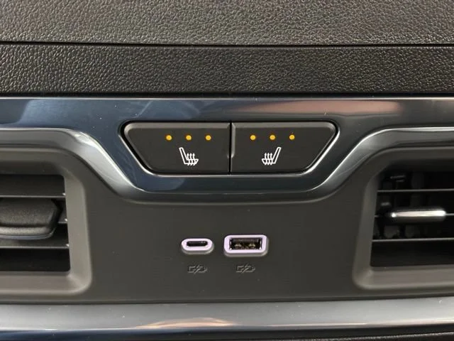 2026 GMC Sierra 1500 Denali Ultimate - Photo 9