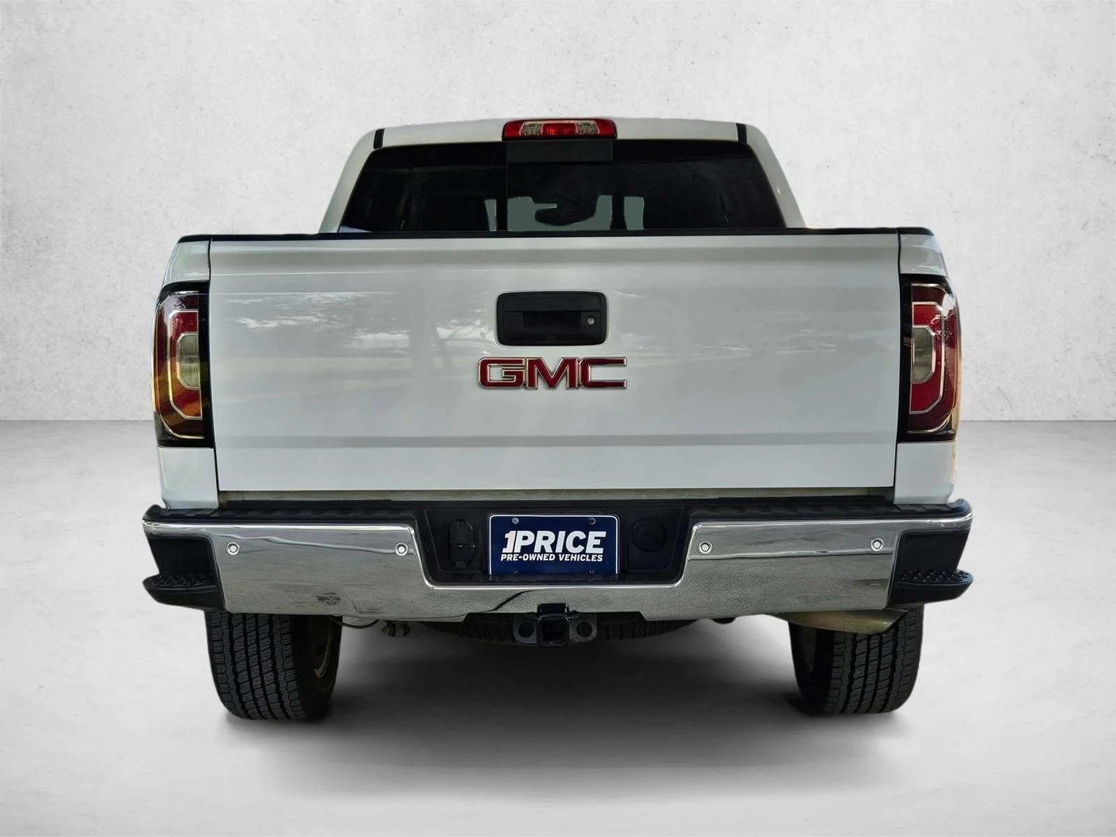 Used 2017 Summit White GMC SLT image 7