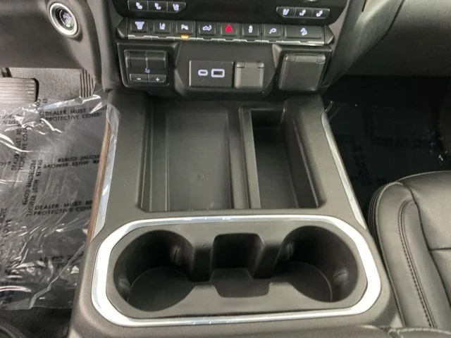 Used 2022 Black Chevrolet High Country image 20